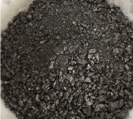 3mm Recarburizerのための6mm黒いか焼されたペット コークス1.5%揮発8%の灰